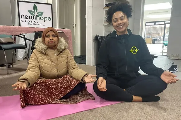 WOMEN'S MINDFULNESS YOGA